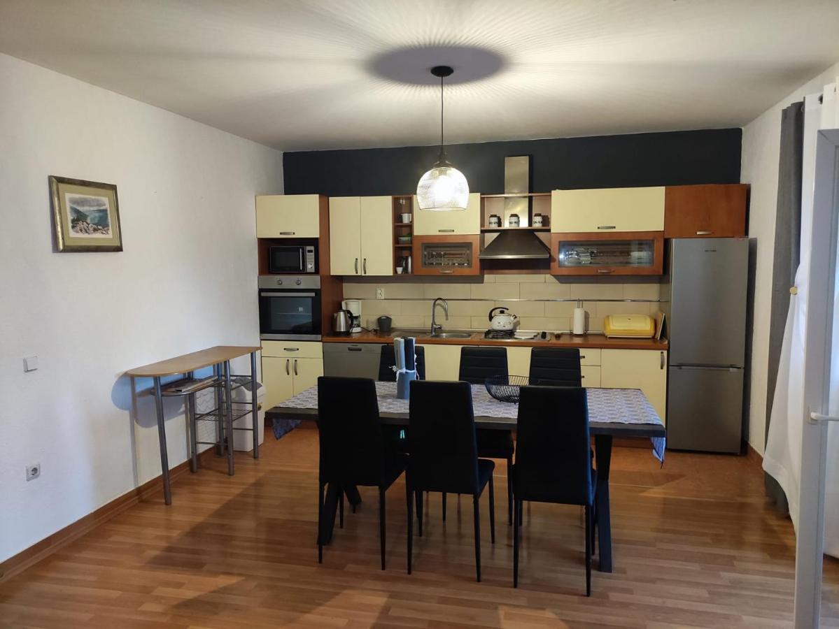 Apartment Cengo Kaštela Eksteriør bilde