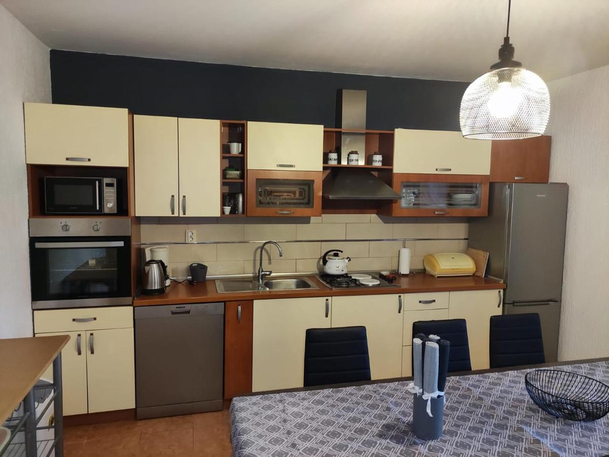 Apartment Cengo Kaštela Eksteriør bilde